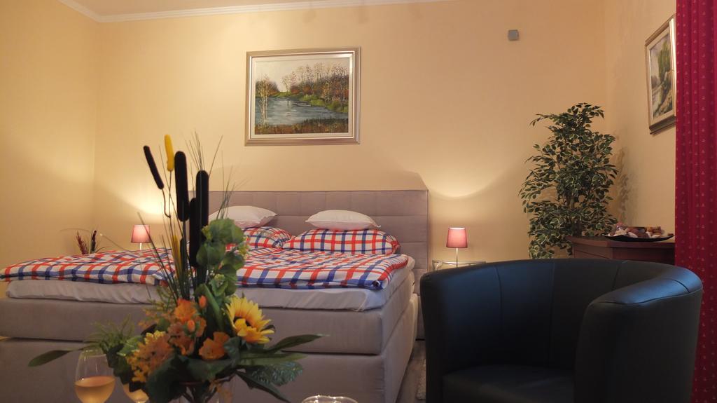 Country House Baranjski Tulipan Draz Room photo